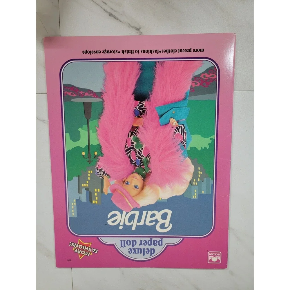 Vintage Barbie Deluxe Paper Doll Book Mattel Golden Book 1991 Uncut‎